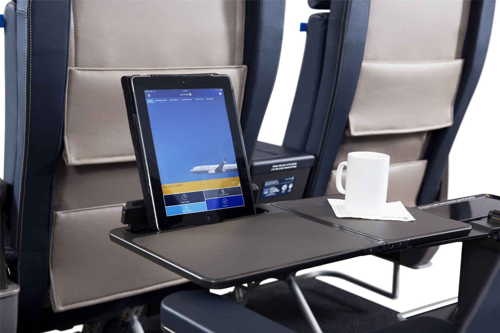 United Airlines Rolls Out Premium Economy Class