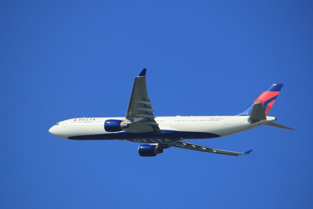 Delta Air Lines Cuts Capacity, Issues Broad Change Fee Waiver