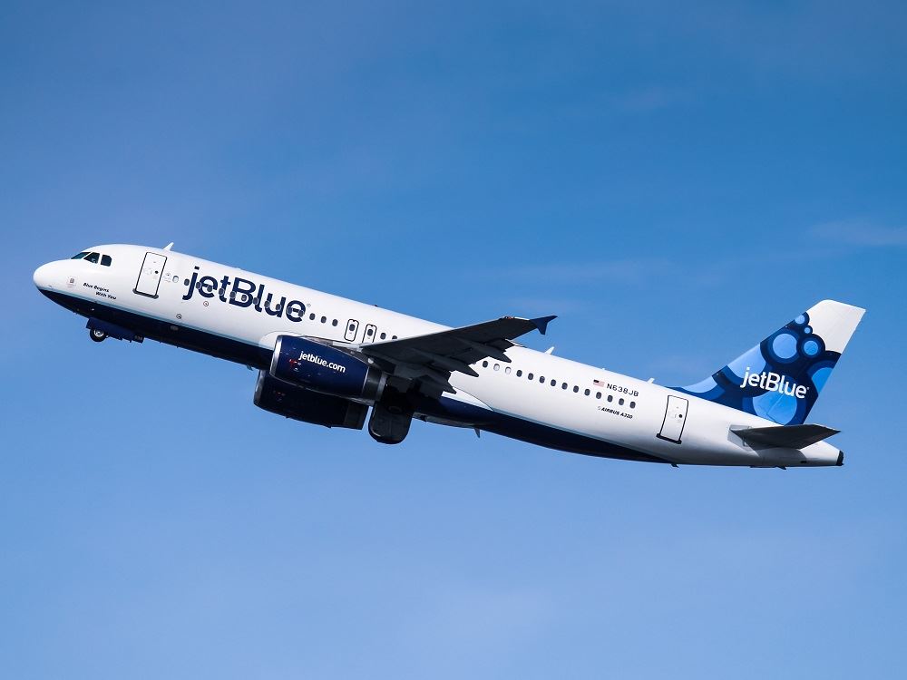 JetBlue A320 in flight 