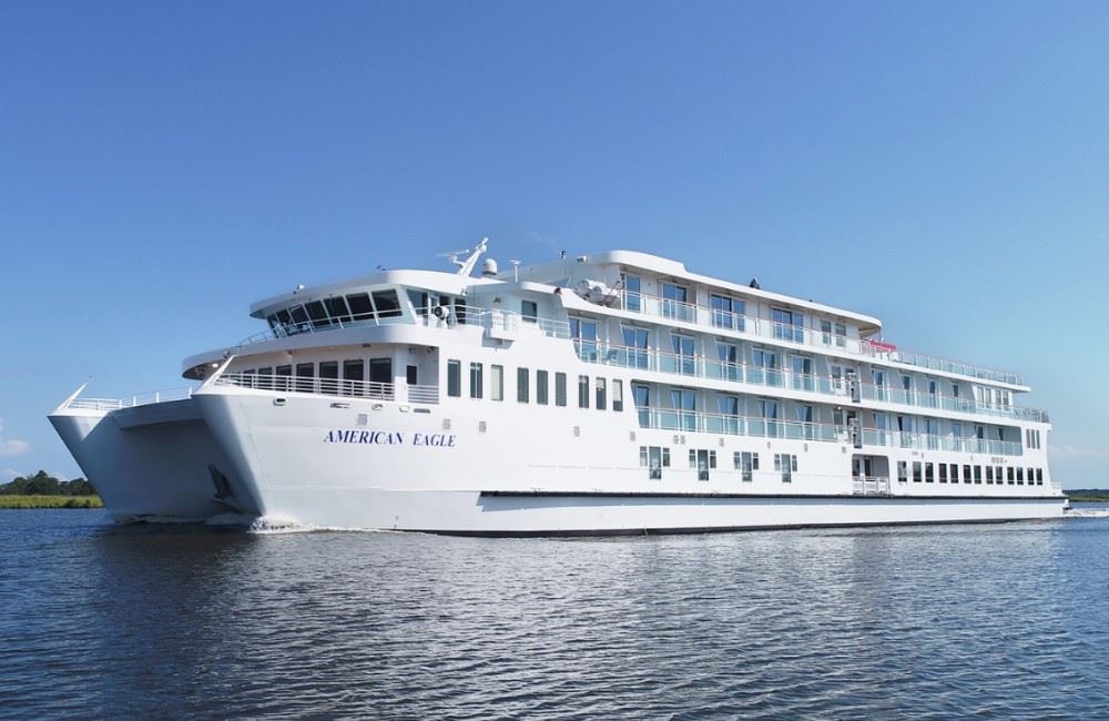american eagel coastal cat ship american cruise lines