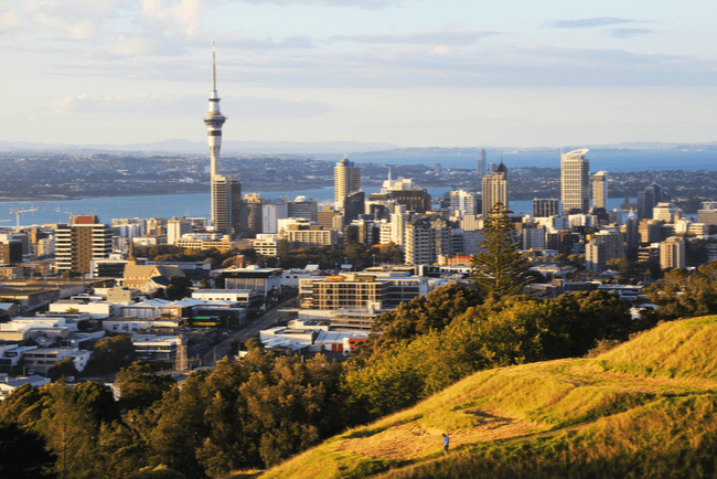 Vaccinated Travelers Will Be Able to Enter New Zealand in May