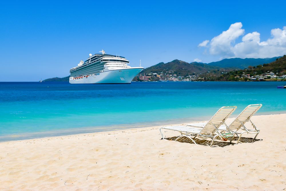 Travel Agents Turn to Cruises for Caribbean Vacation Bookings, Study Shows