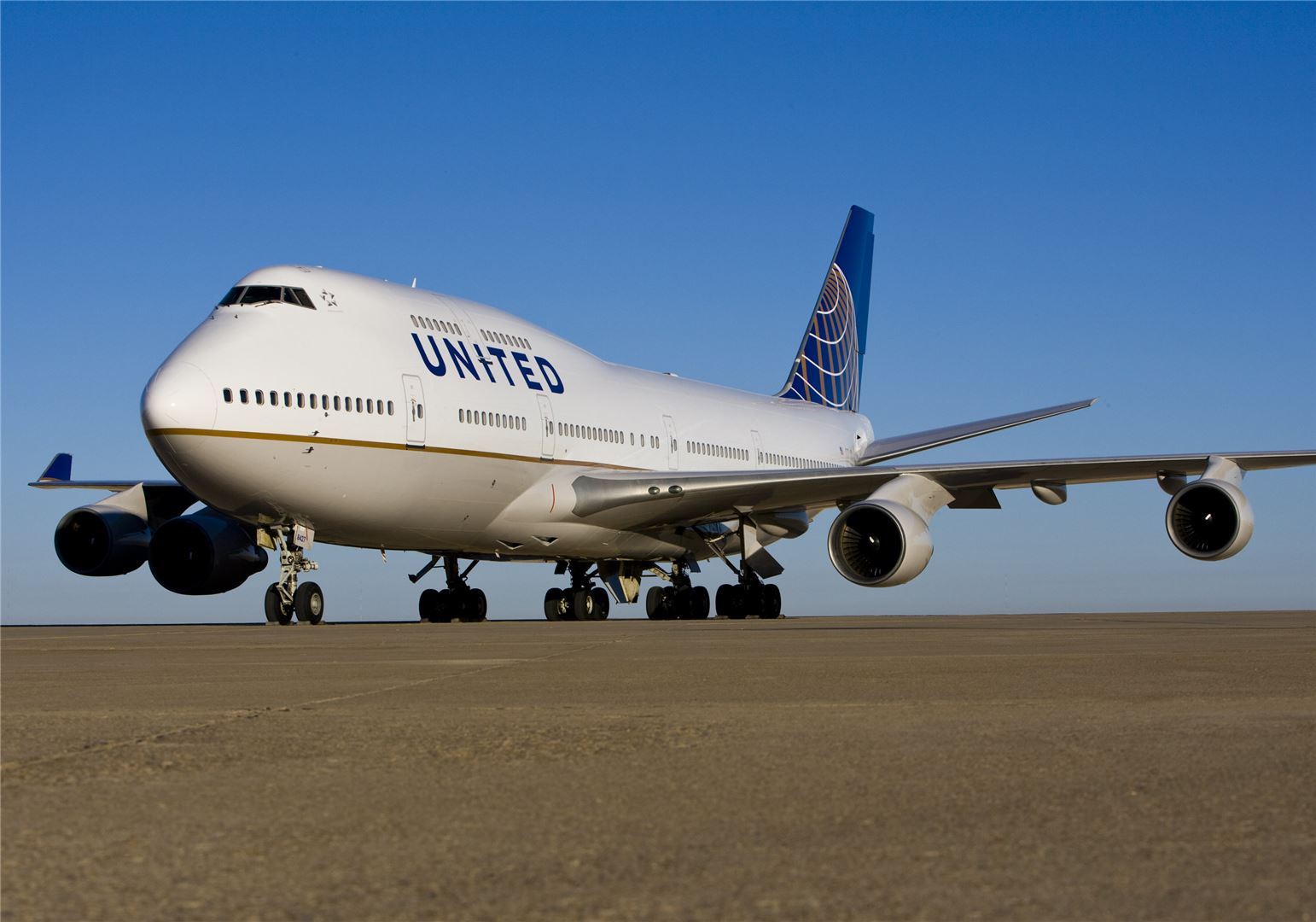 United Introduces PlusPoints, Alters Requirements for Points Program