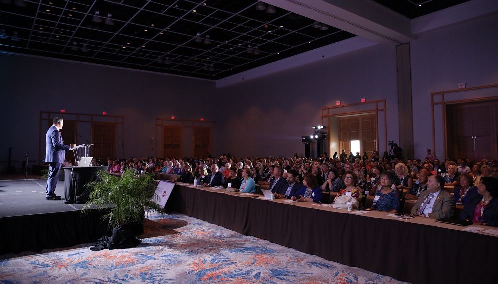 Hilton CEO Addresses Advisors at ASTA Global Convention