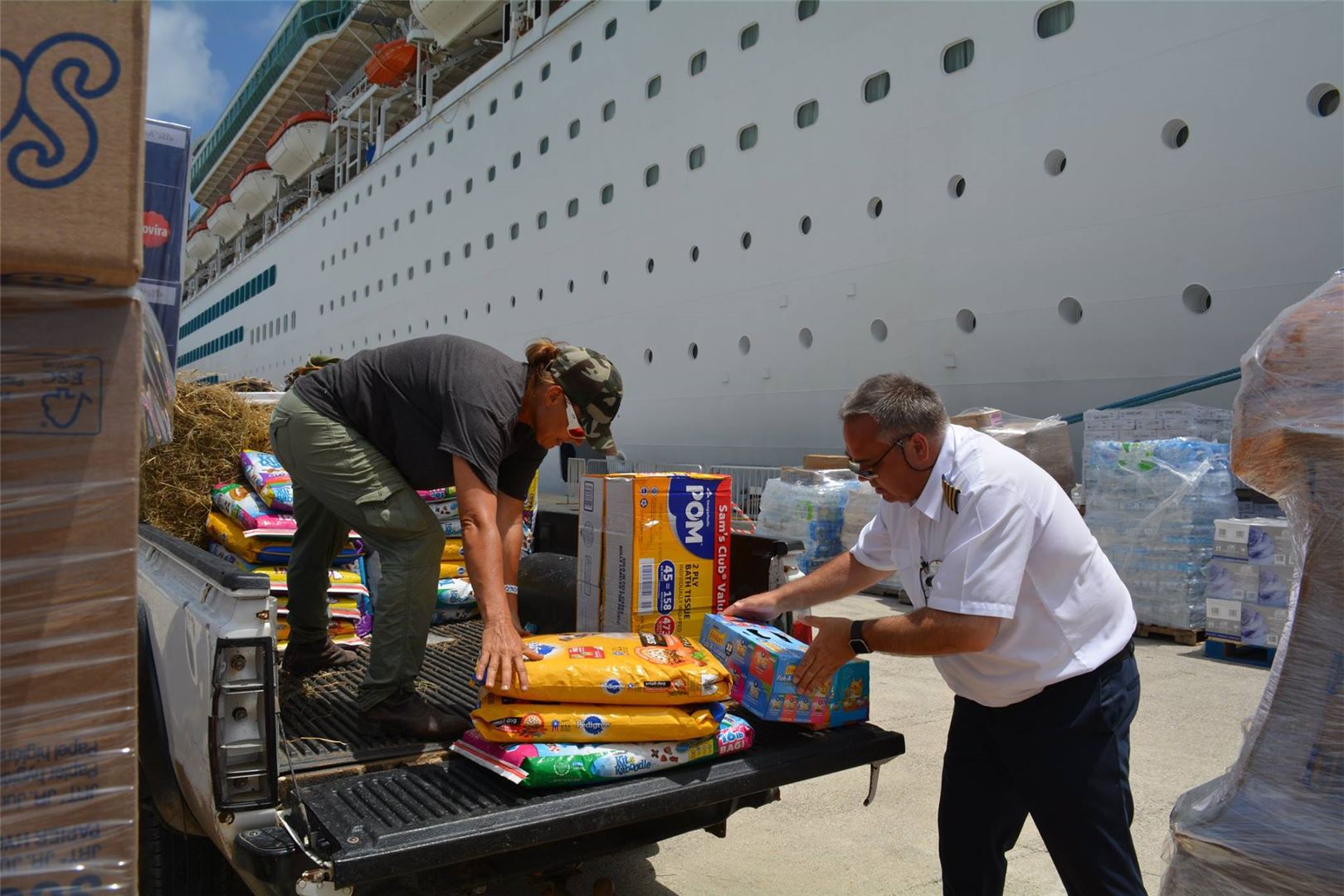 Irma relief cruise lines. 
