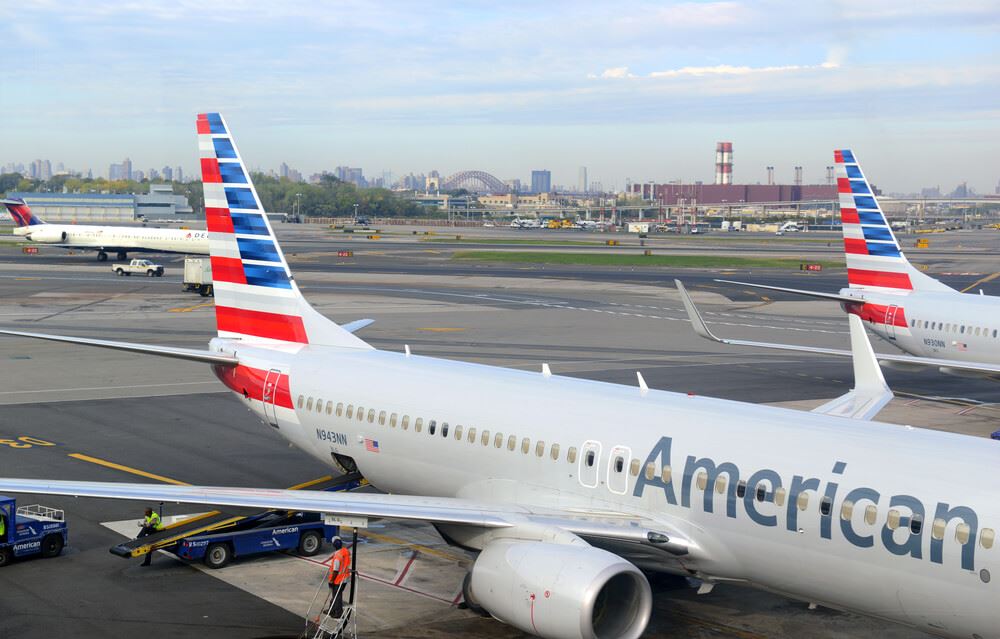 American Airlines plane on Tarmac delayed 