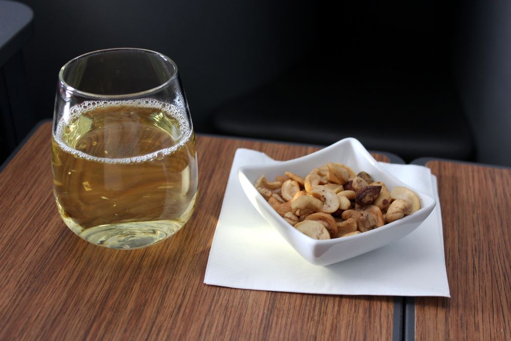 Here Are the ‘Nut Policies’ of Five Major U.S. Airlines