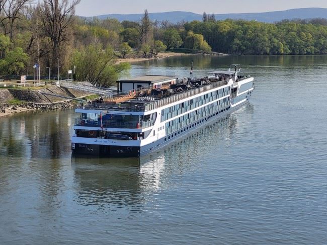 avalon waterways avalon view river cruise ship