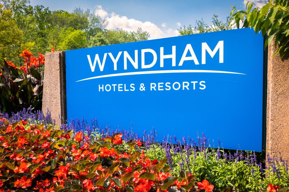 Wyndham Hotels logo 