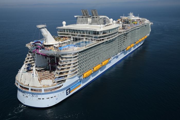 Royal Caribbean Tests New ‘All-Or-None’ Drink Package