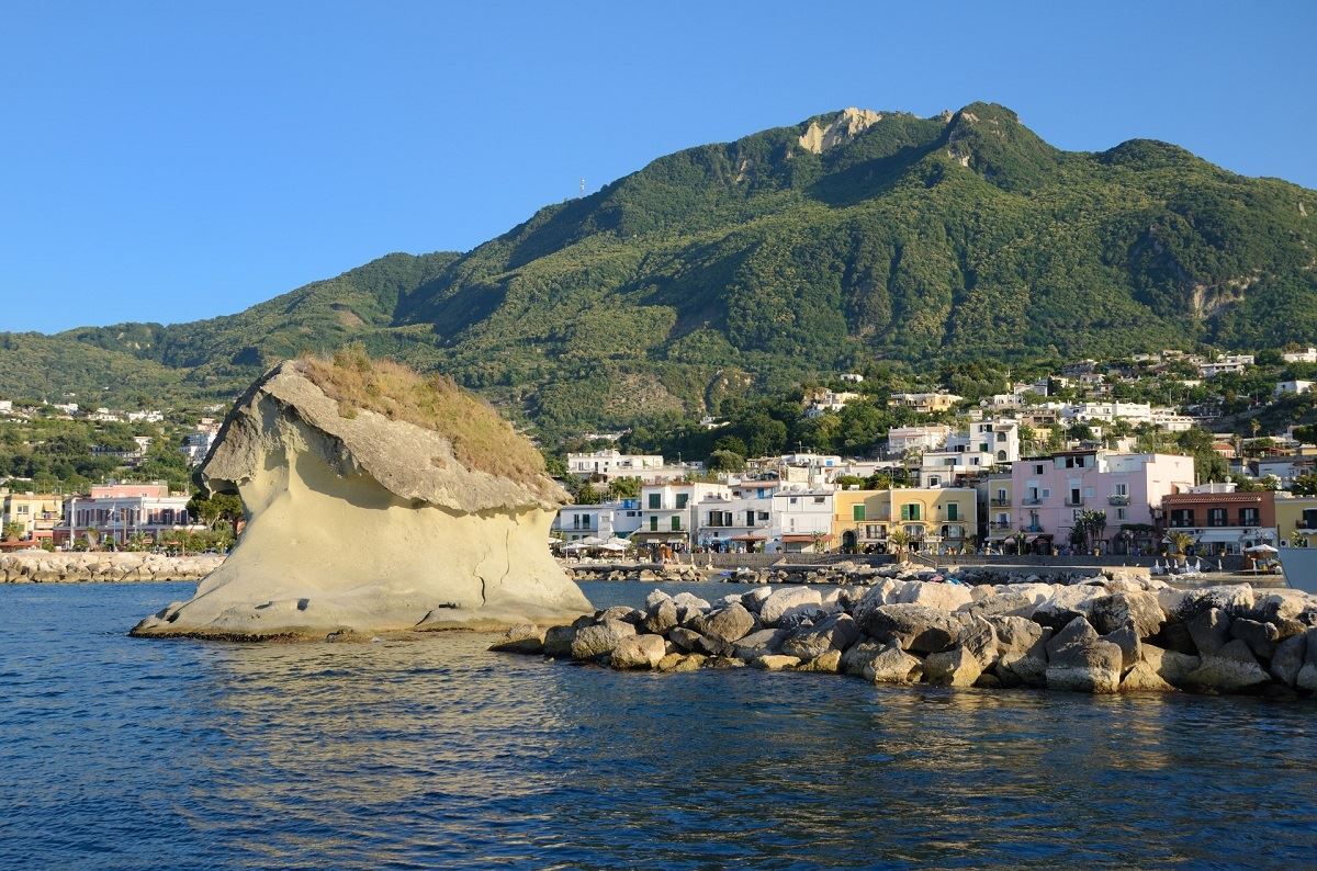 Two Dead After Earthquake Rocks Italian Island Of Ischia