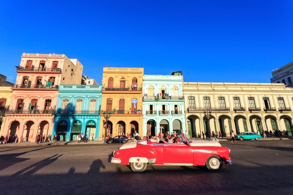Americans Can Fly Free with InsightCuba