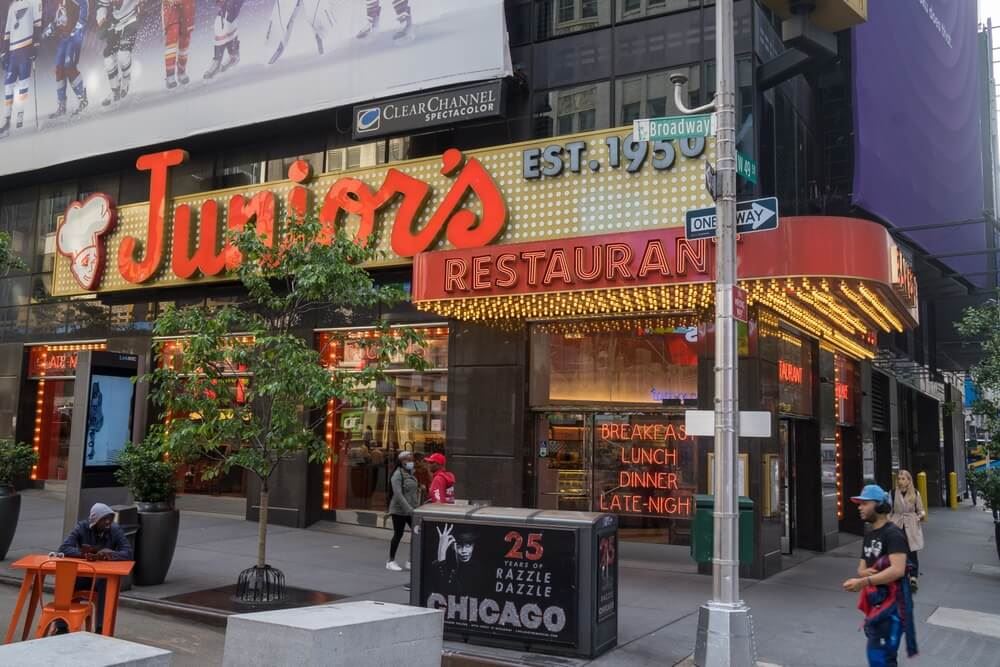 Junior's Restaurant and Bakery in Times Square, New York 