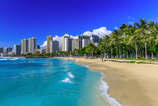 Hawaii to Drop Testing for Vaccinated Travelers