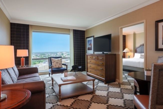omni fort worth western themed hotel suite