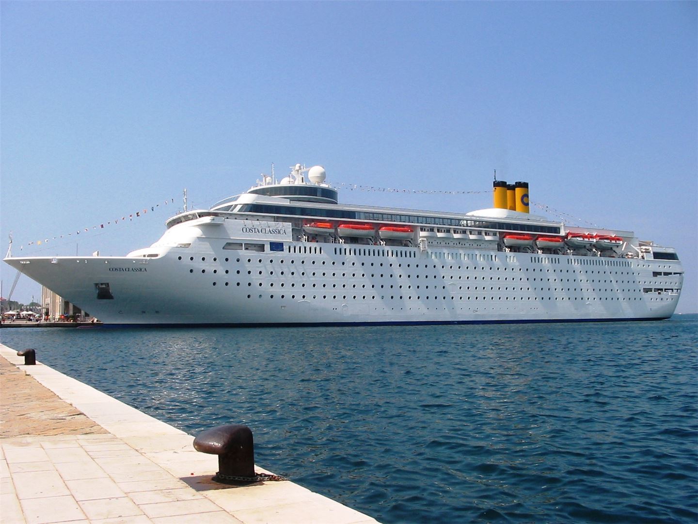 Costa Cruises Sells neoClassica