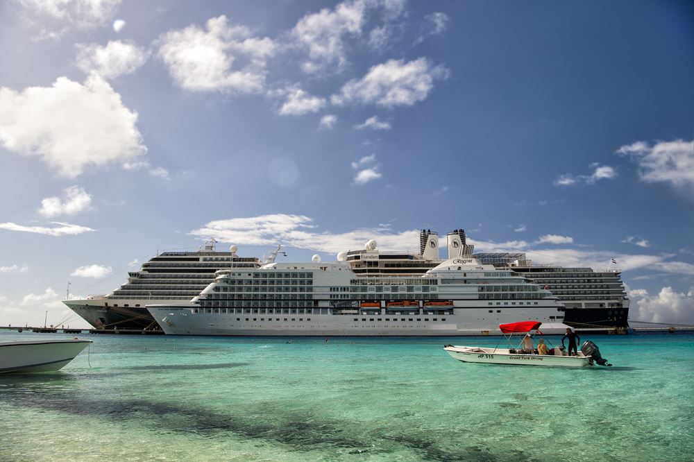 Grand Turk Sets Date for Cruise Ship Return