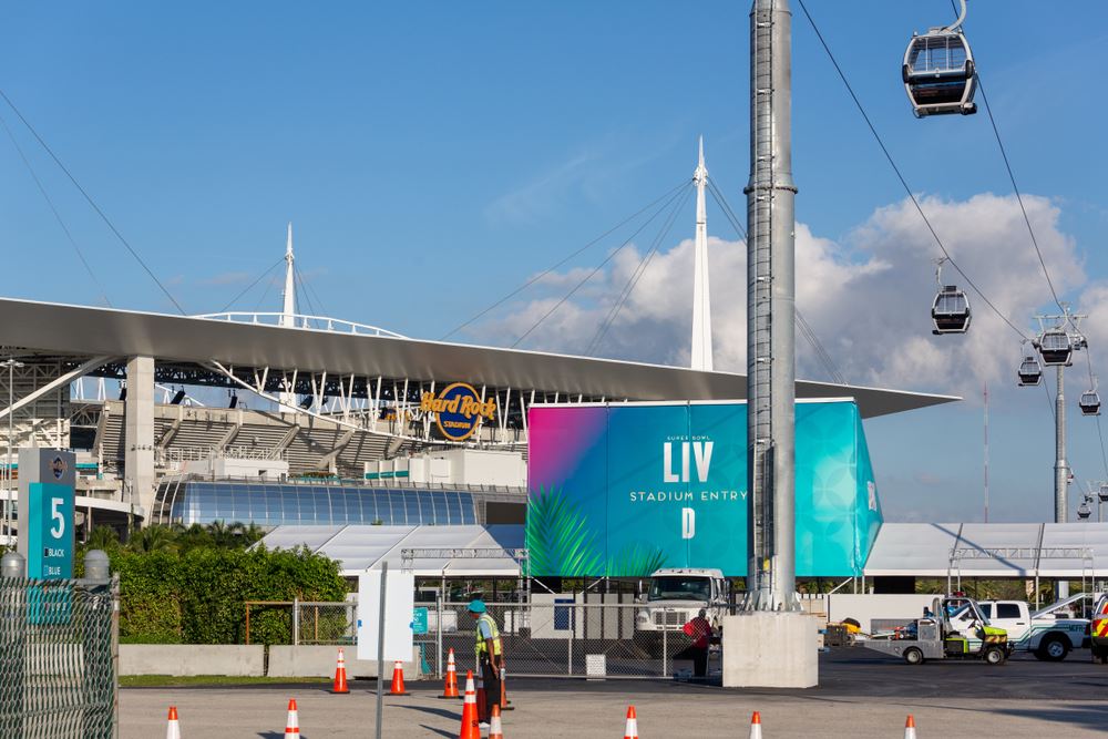 Airlines Up Miami Service for Super Bowl LIV