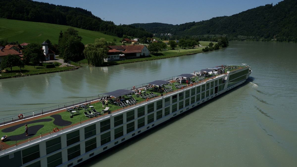 Emerald Waterways Kicks Off 2018 Season With New Euro Plans And Pitch For Active Travelers