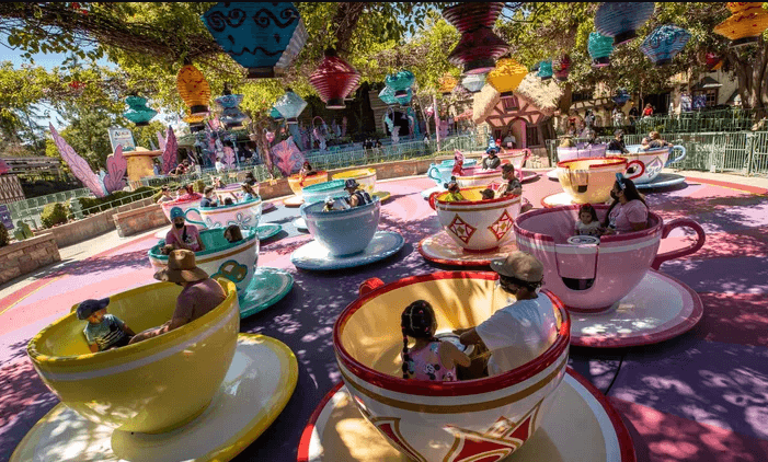 Disneyland Resort Outlines Phased Reopening Plan