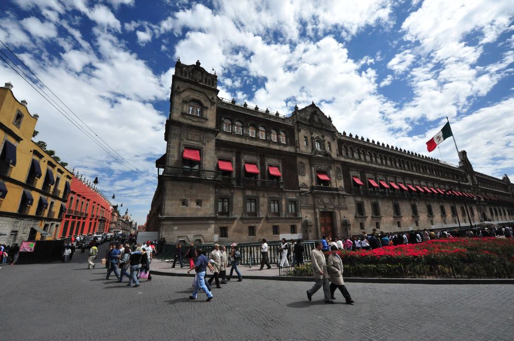 Negative News Continues to Impact Mexico Tourism Plans