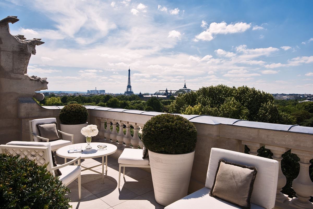 Paris’ Historic Hotel De Crillon Reopens