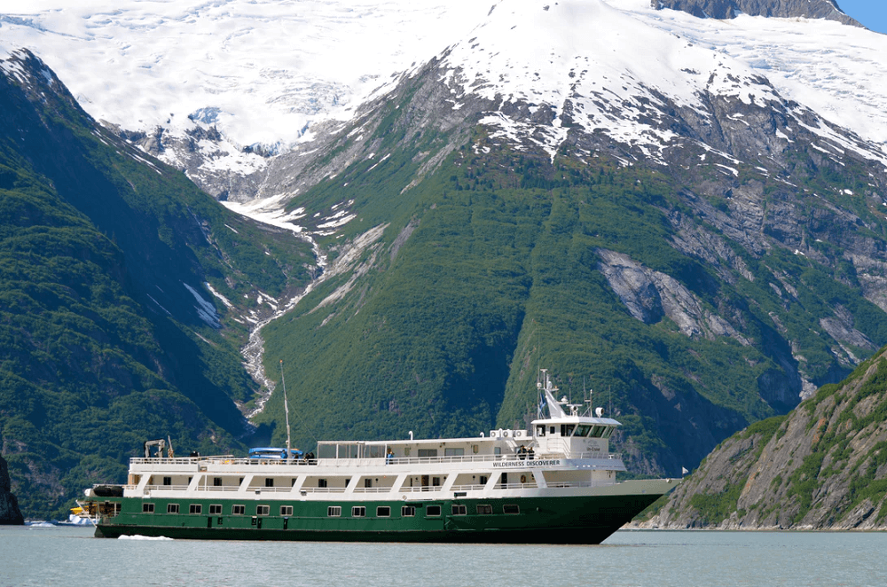 UnCruise Adventures' Wilderness Discoverer in Alaska's Glacier National Park 