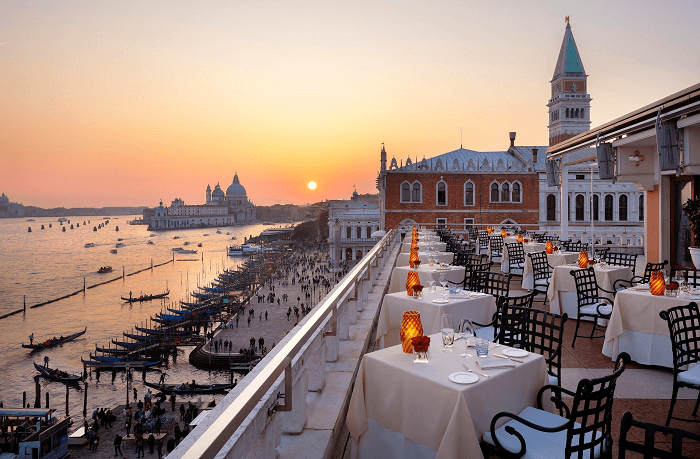 Travel New Four Seasons Best Hotel Venice 