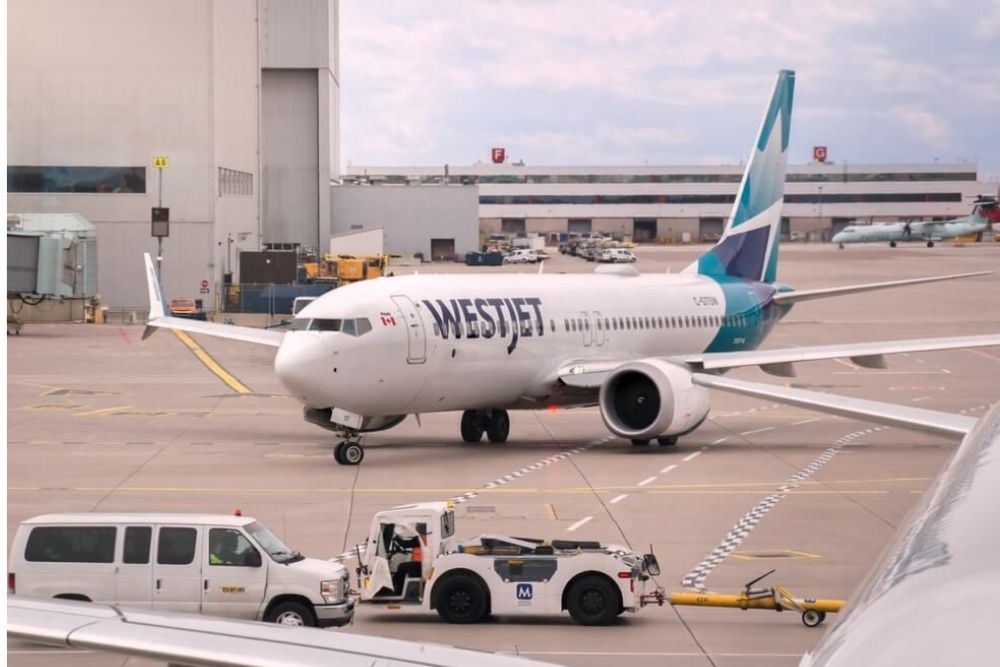 WestJet receives strike notice ahead of long weekend