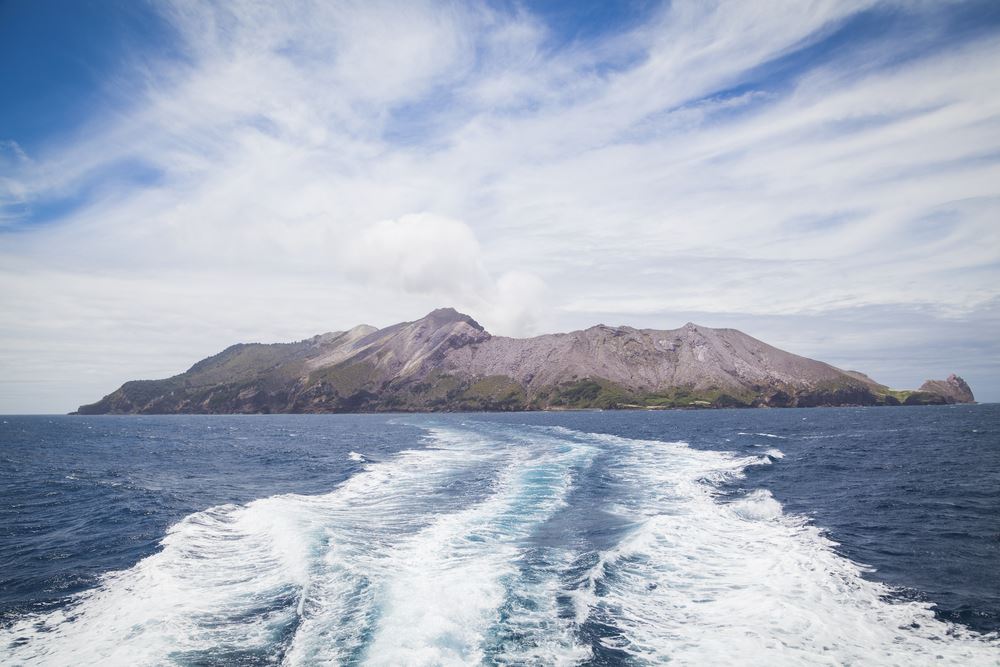 Cruise Ship Passengers Missing After Volcanic Eruption on New Zealand’s White Island