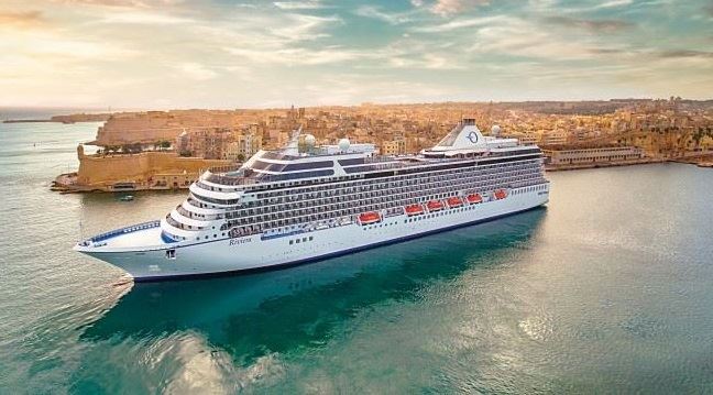 oceania riviera cruise ship in malta