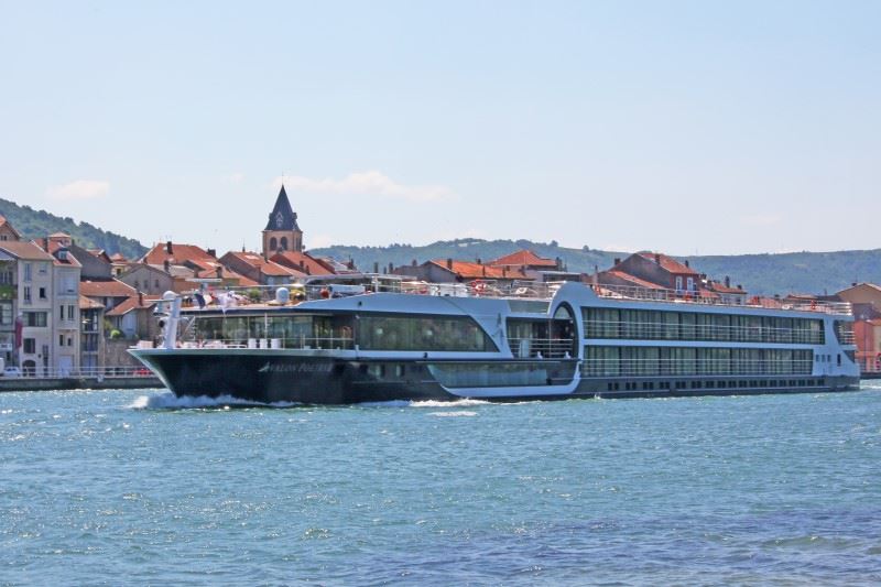 avalon poetry river cruise ship on the rhone river