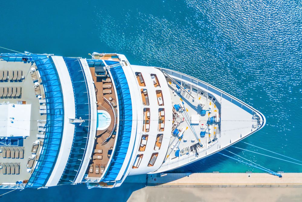 How Travel Agents Can Close the Sale on a First-Time Cruiser