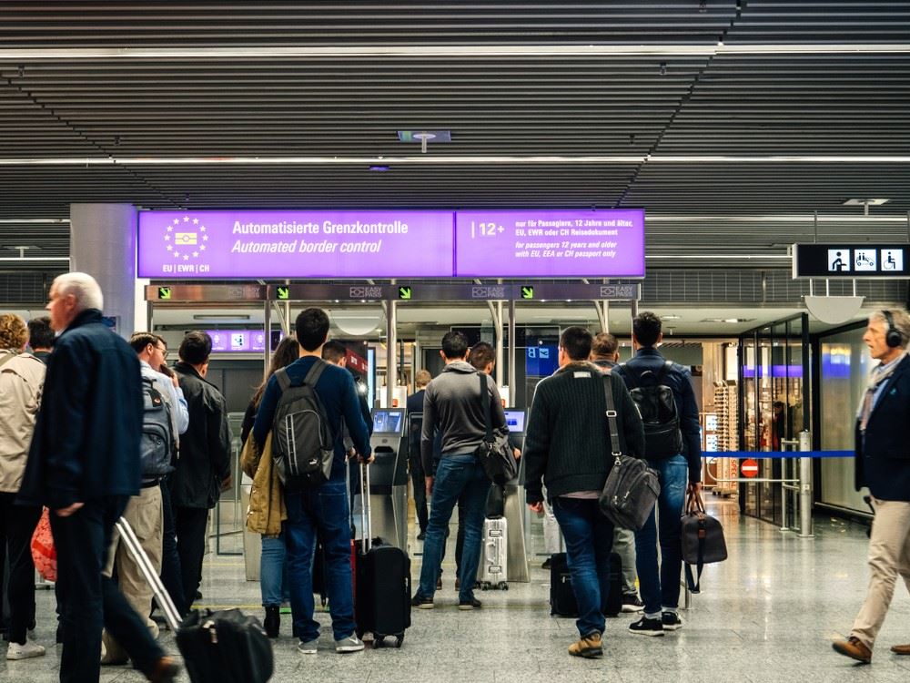 airport german border control