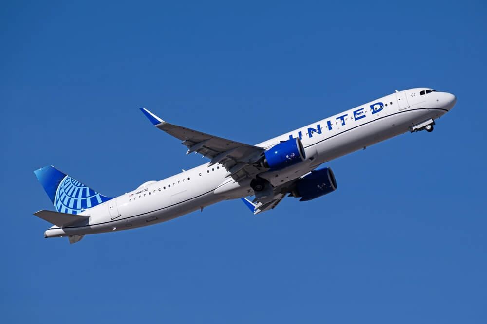 United Airlines A321neo plane in the air 