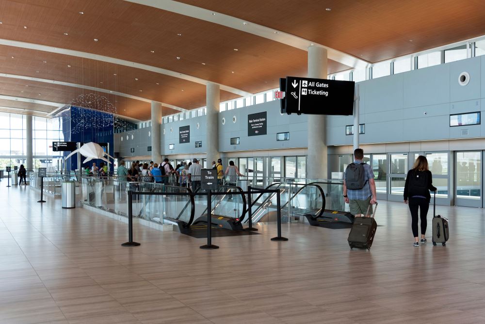 Tampa Becomes Third U.S. Airport to Allow Non-Passengers Through Security