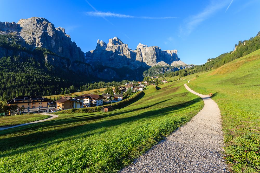 Italy Restricts Vehicles to Dolomite Mountains to Combat Overcrowding