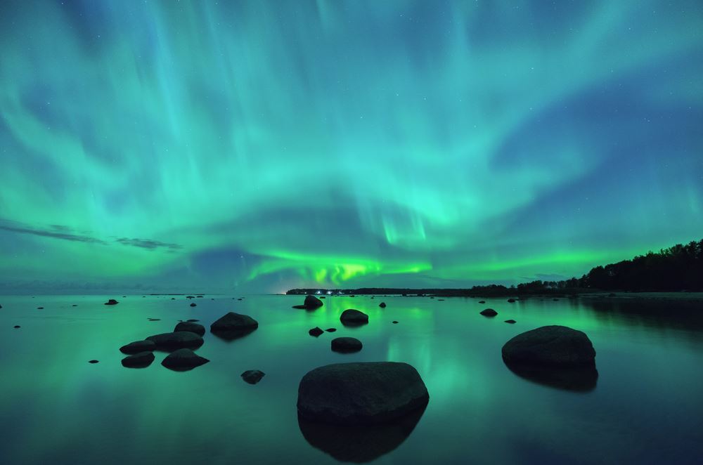 Aurora borealis northern lights over the Gulf of Finland. Photo: Shutterstock