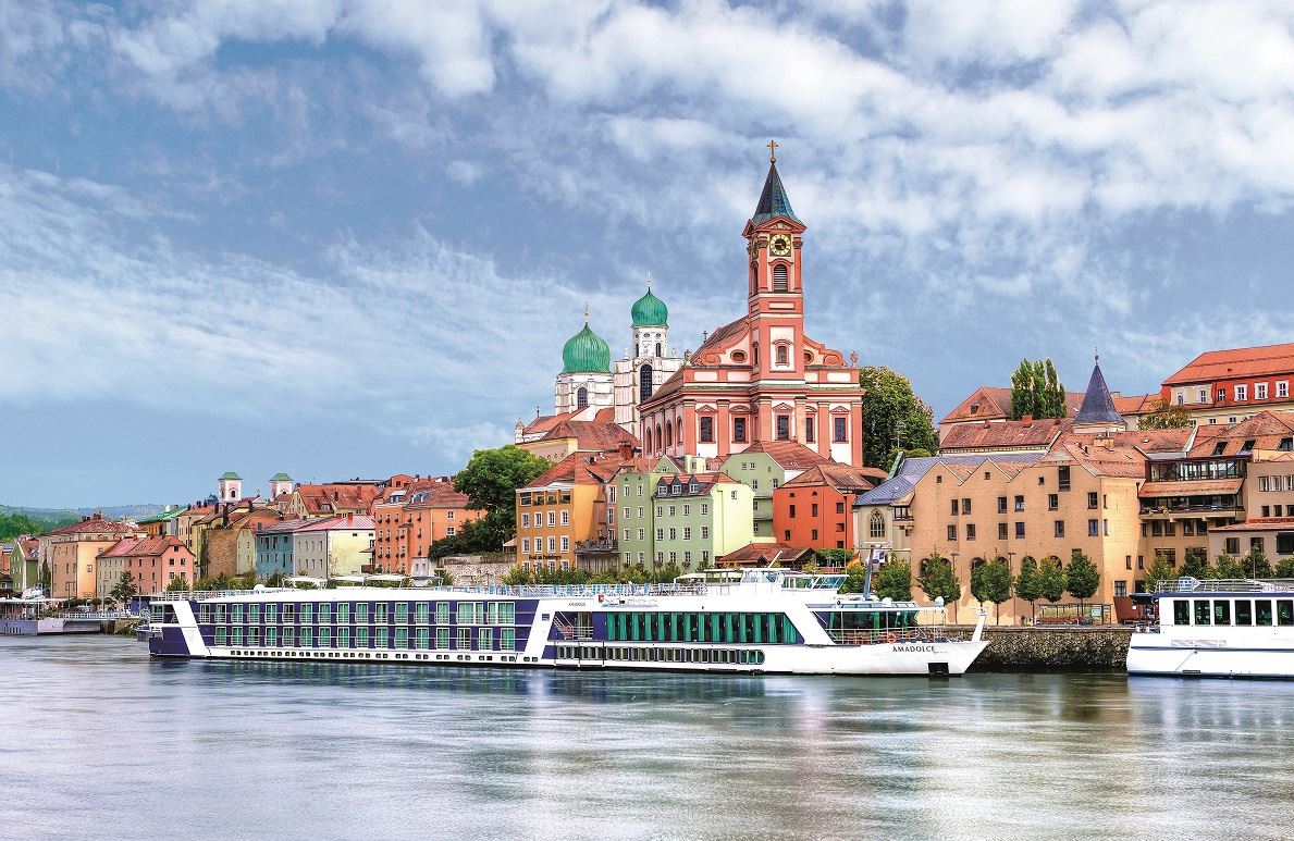 Earn Rewards When You Become an AmaWaterways Specialist