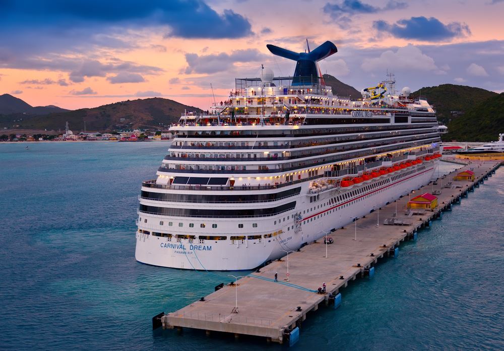 Carnival Cruise Line Announces New Travel Agent Commission on Wedding Packages