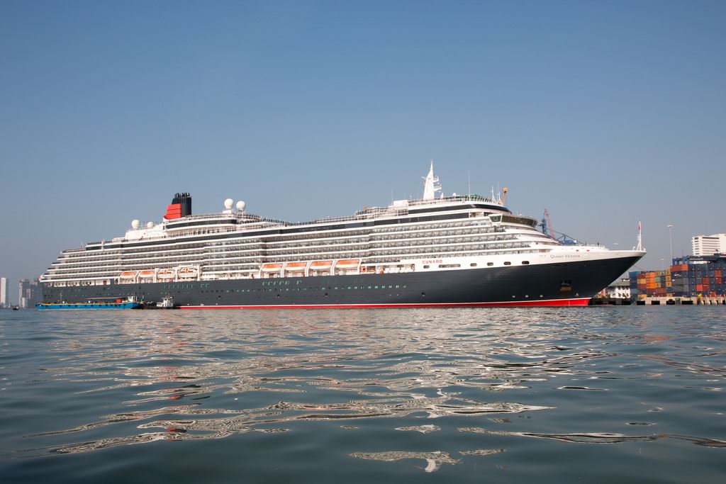 Cunard, Princess Cruises Offer First Same-Sex Weddings at Sea