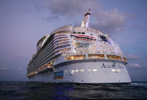 Royal Caribbean’s Allure of the Seas Docks in San Juan After Canceling Two Ships