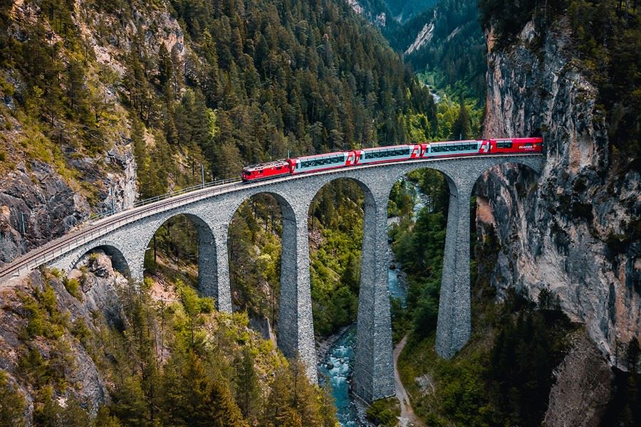  Landwasser Rail Viaduct avanti tours switzerland
