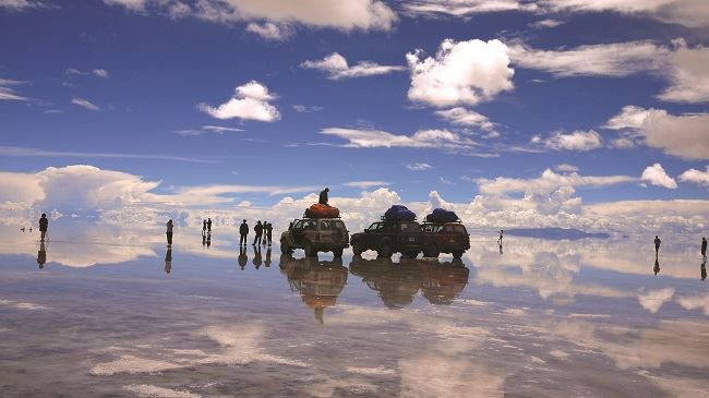 orld’s largest salt lake, Salar de Uyuni and explore the village of Jiria 