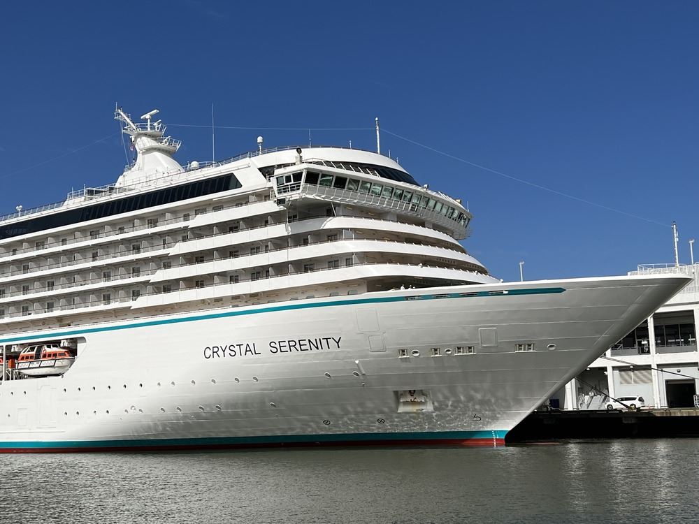 crystal serenity