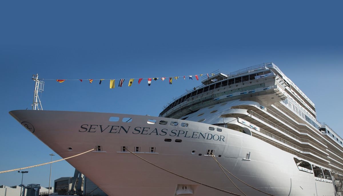 First Look: Luxurious Suites Aboard the Regent Seven Seas Splendor