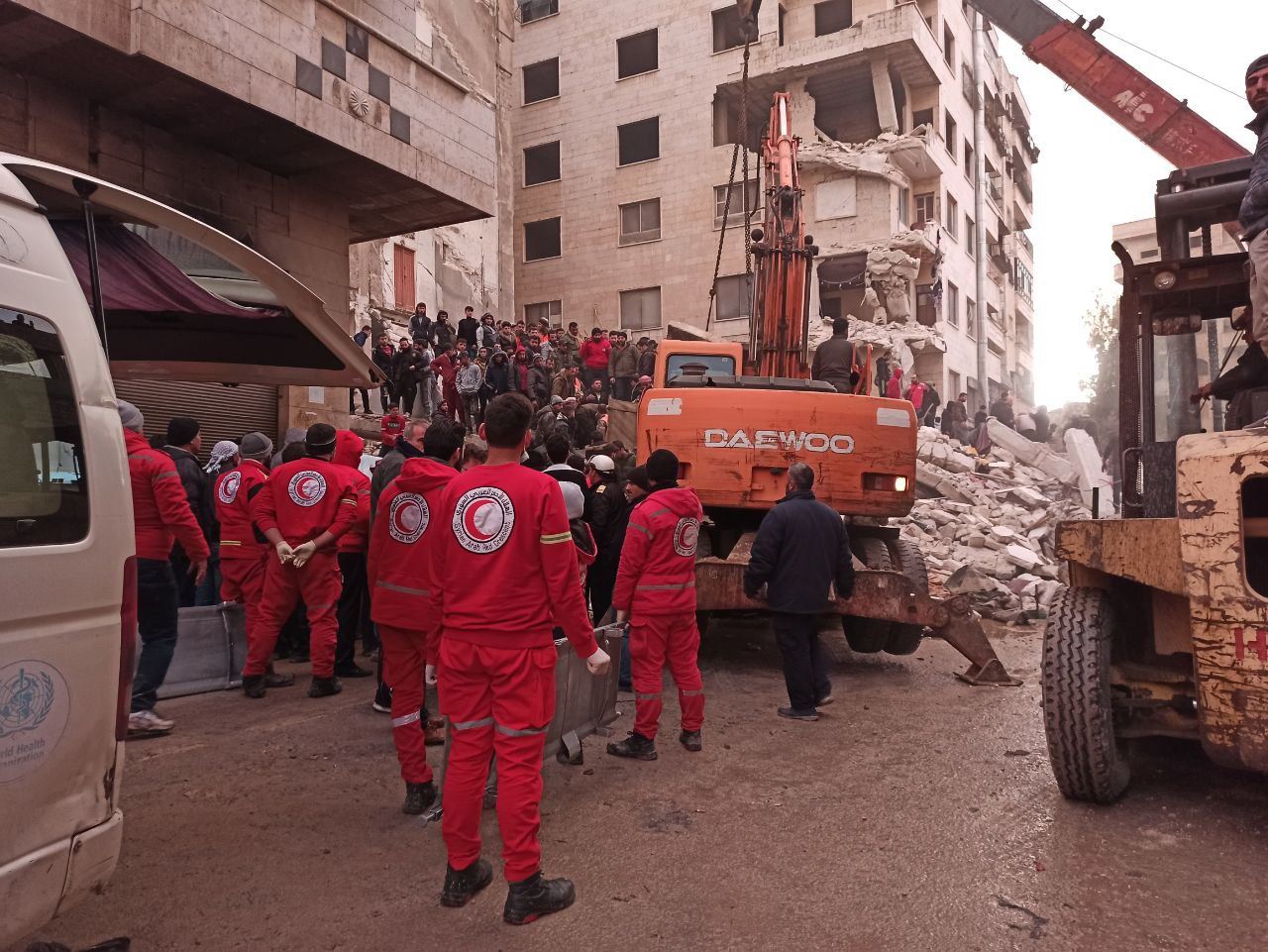 Turkey earthquake syrian arab red crescent