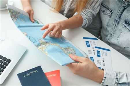 Why You Should Become a Travel Agent This Year