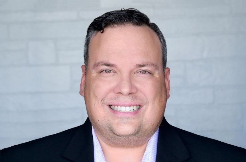 Hospitality Veteran Robert Castro Joins Scenic