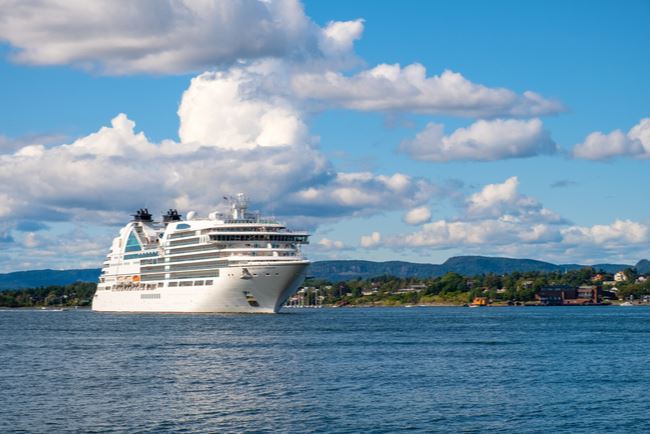 Η Seabourn λαμβάνει έγκριση από την Ελλάδα για να συνεχίσει τις κρουαζιέρες τον Ιούλιο